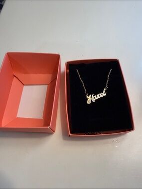 Gold Nameplate Necklace - Hazel